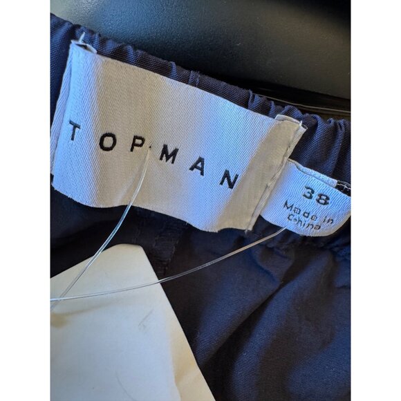 Topman Shorts Navy Size 38 Pockets Elastic Waist Polyamide NWT 7" Inseam - Picture 3 of 7